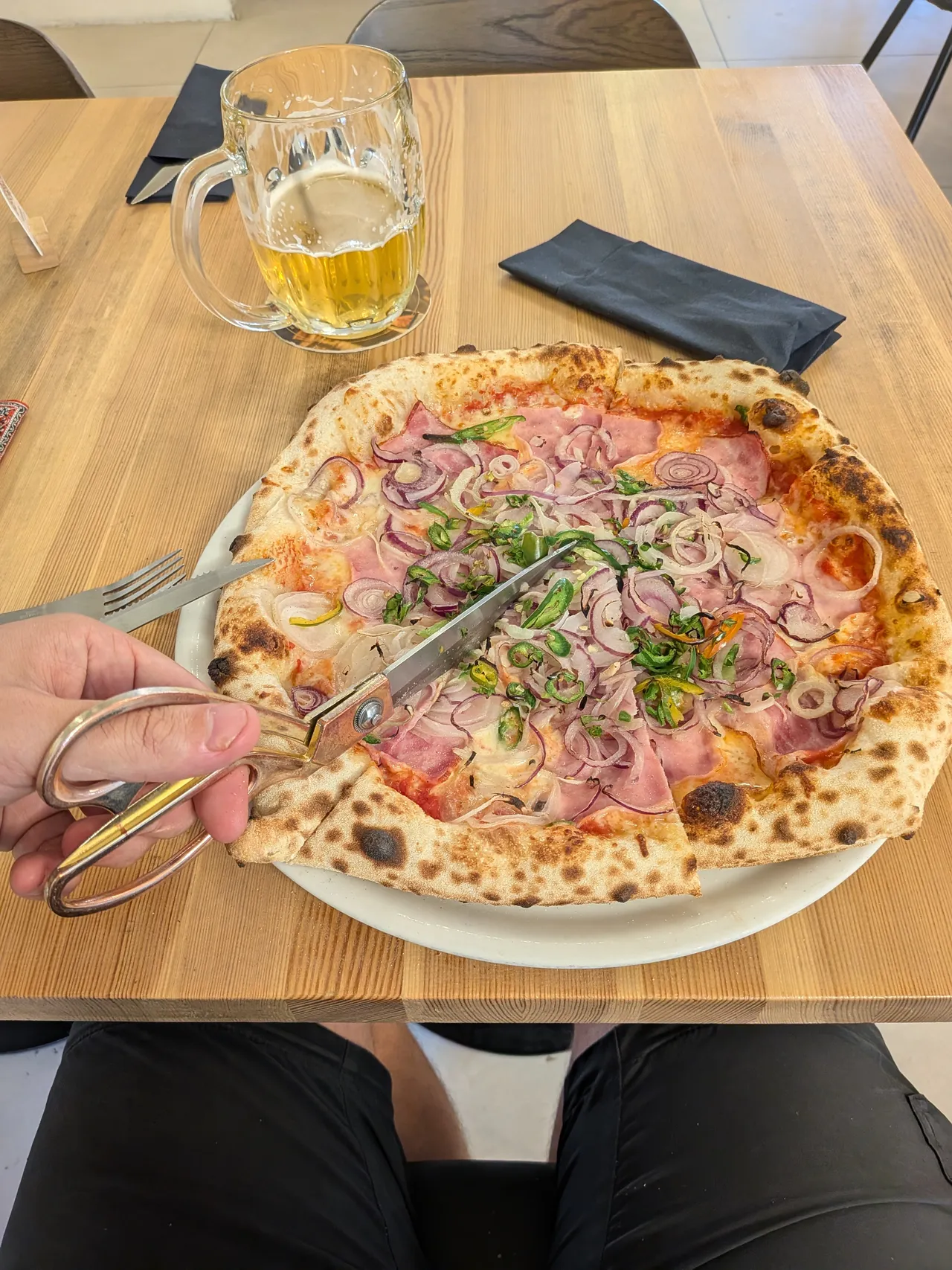 Pizza a nůžky